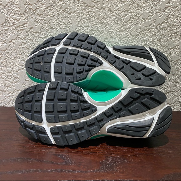Nike Air Presto Women’s Emerald Green 6 - Picture 5 of 6